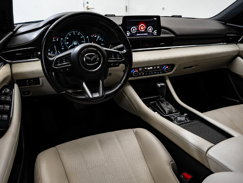 Used 2018 MAZDA MAZDA6 Signature FWD image 4