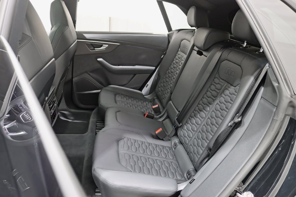 Used 2026 Audi RS Q8 performance AWD/4WD image 32