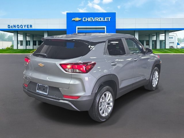 New 2026 Chevrolet TrailBlazer LS w/ LS Convenience Package AWD/4WD image 6