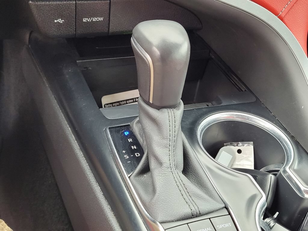 Used 2020 Toyota Camry XSE w/ Driver Assist Package FWD image 19