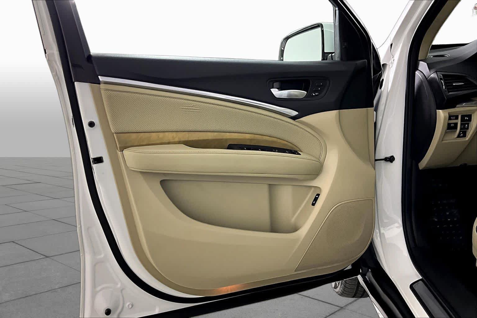 Used 2020 Acura MDX w/ Technology Package FWD image 20