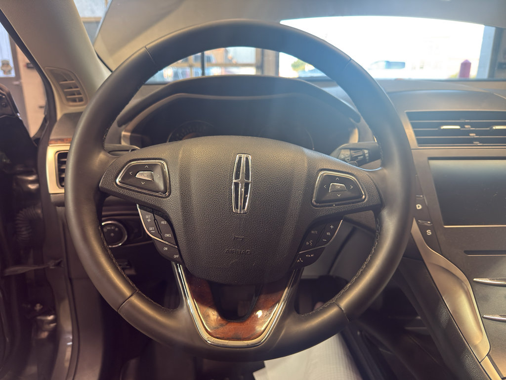 Used 2015 Lincoln MKZ w/ Equipment Group 102A Reserve FWD image 18
