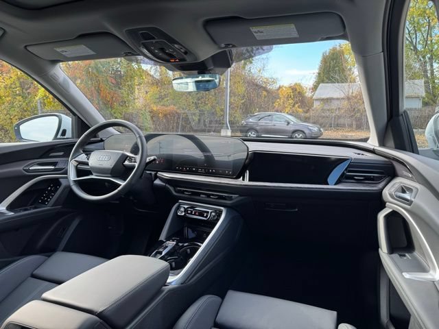 New 2025 Audi Q5 Premium Plus AWD/4WD image 16