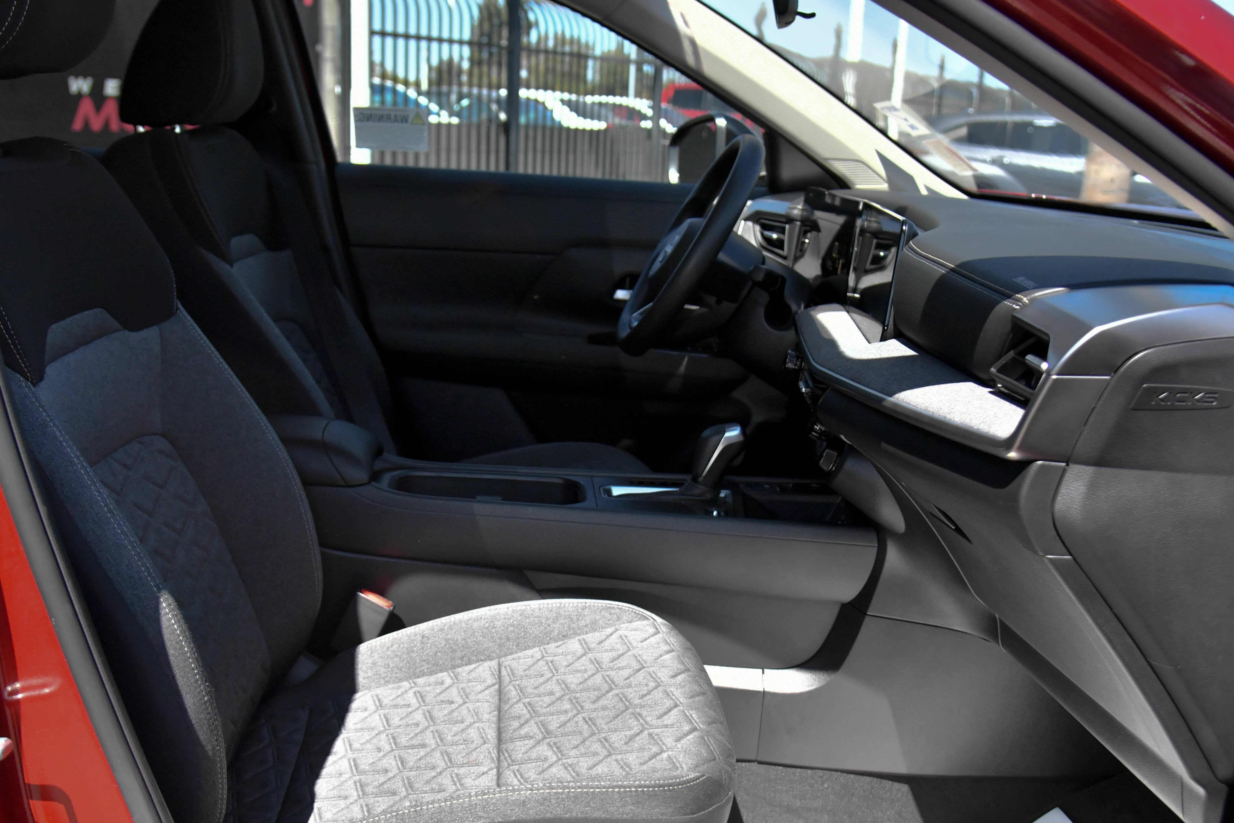 Used 2026 Nissan Kicks SV FWD image 45