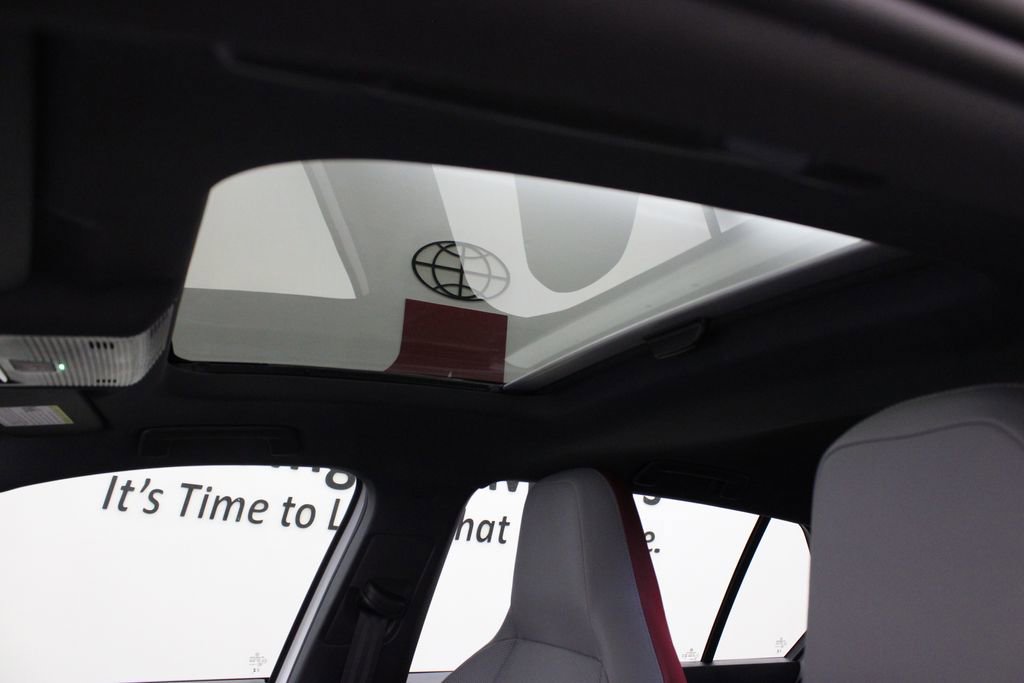 Used 2024 Volkswagen GTI Autobahn FWD image 14