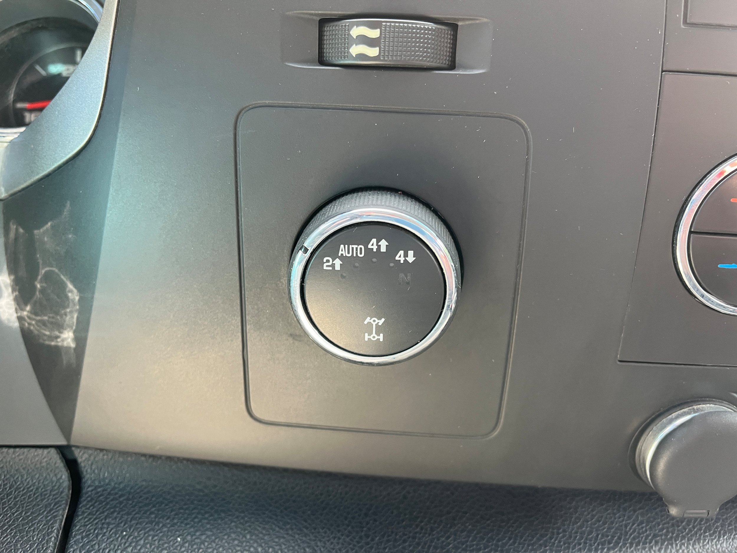 Used 2013 GMC Sierra 1500 SLE w/ Power Tech Package AWD/4WD image 16
