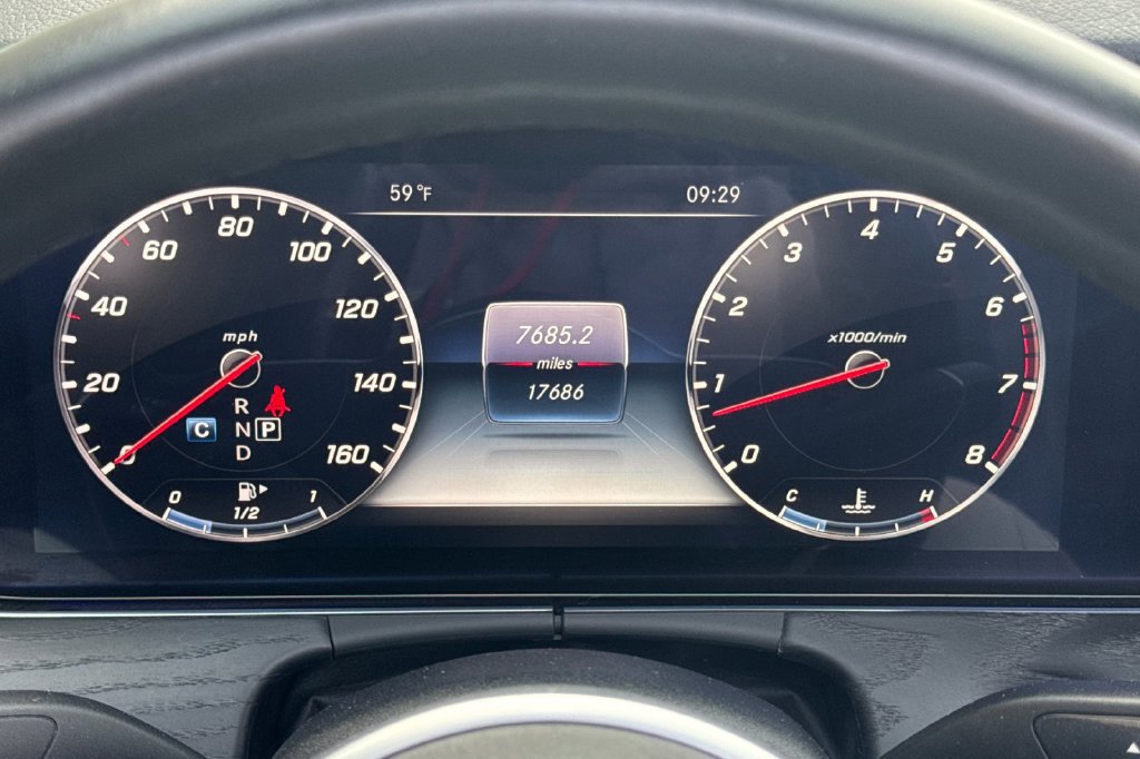 Used 2019 Mercedes-Benz E 450 Cabriolet image 32