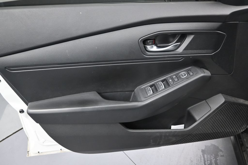 Used 2024 Honda Accord LX image 10