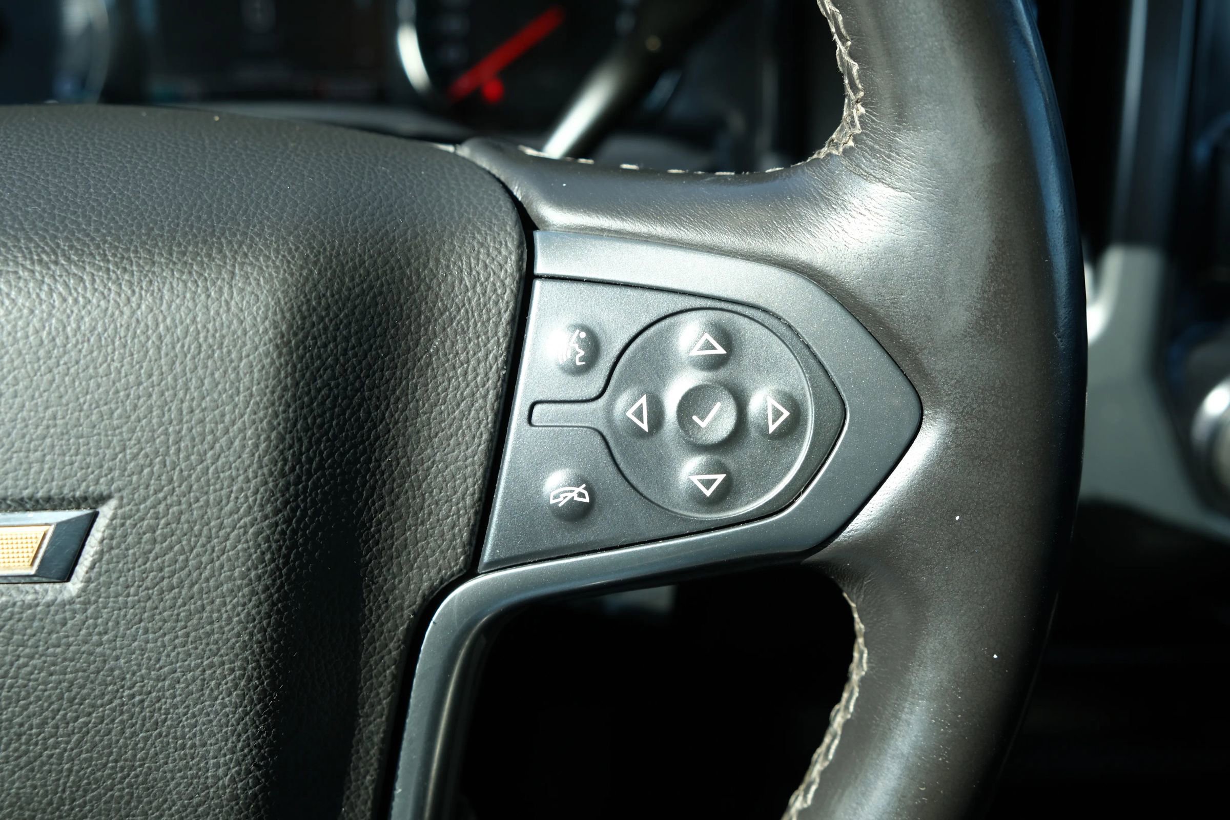 Used 2015 Chevrolet Silverado 1500 LT w/ Trailering Package image 37