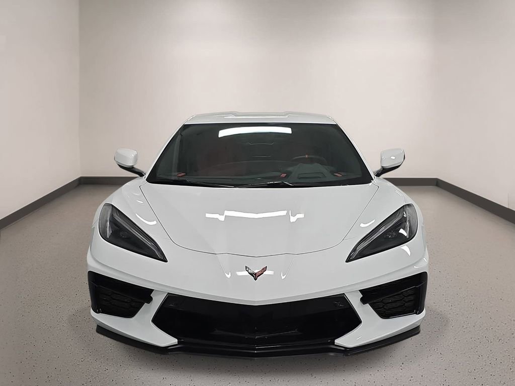 Used 2022 Chevrolet Corvette Stingray Preferred Cpe w/ Z51 Performance Package RWD image 9