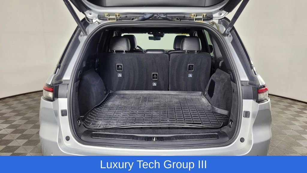 Used 2022 Jeep Grand Cherokee Trailhawk w/ Luxury Tech Group III image 10