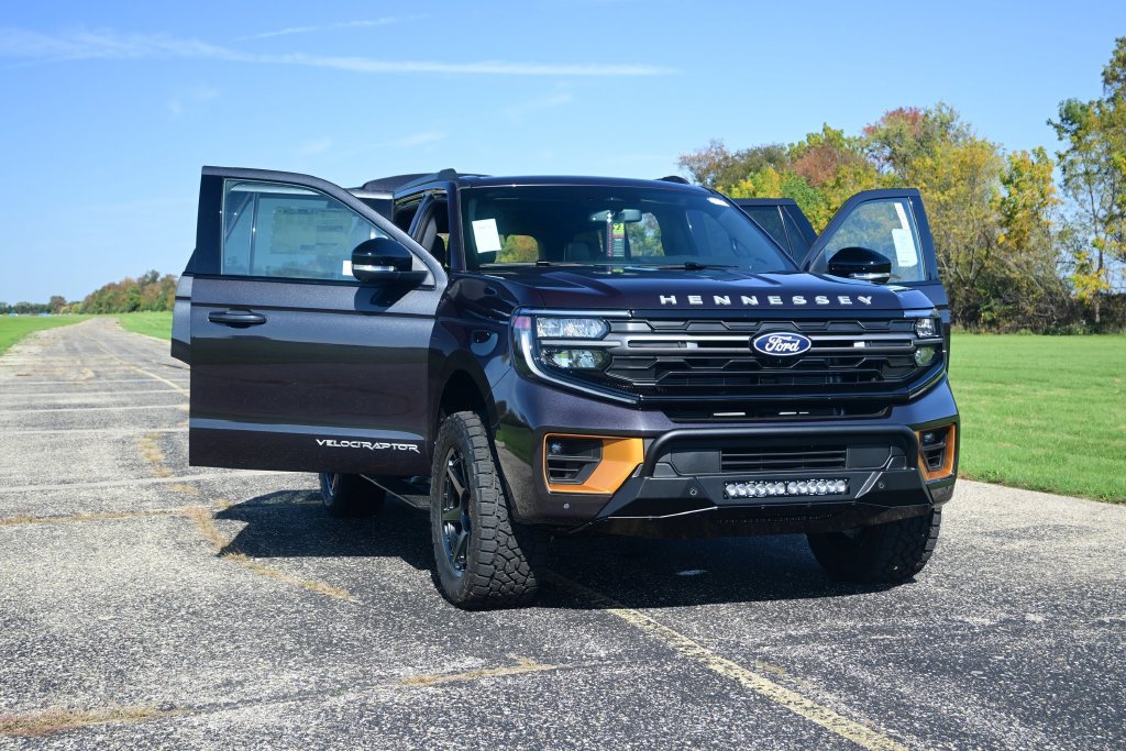 New 2027 Ford Expedition Tremor w/ Driver's Package AWD/4WD image 10