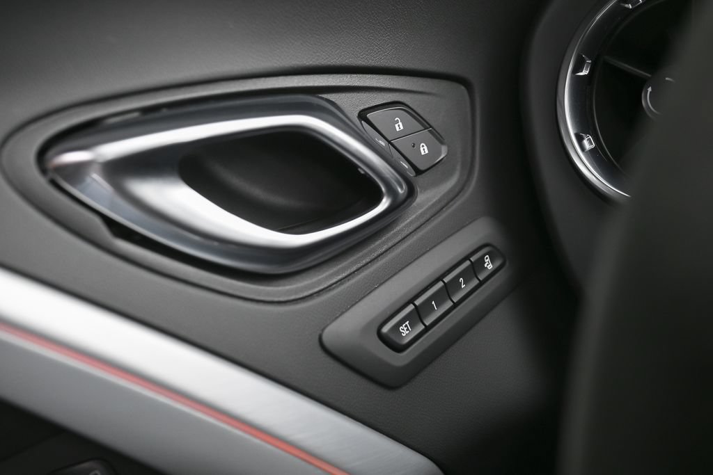 Used 2023 Chevrolet Camaro ZL1 RWD image 28