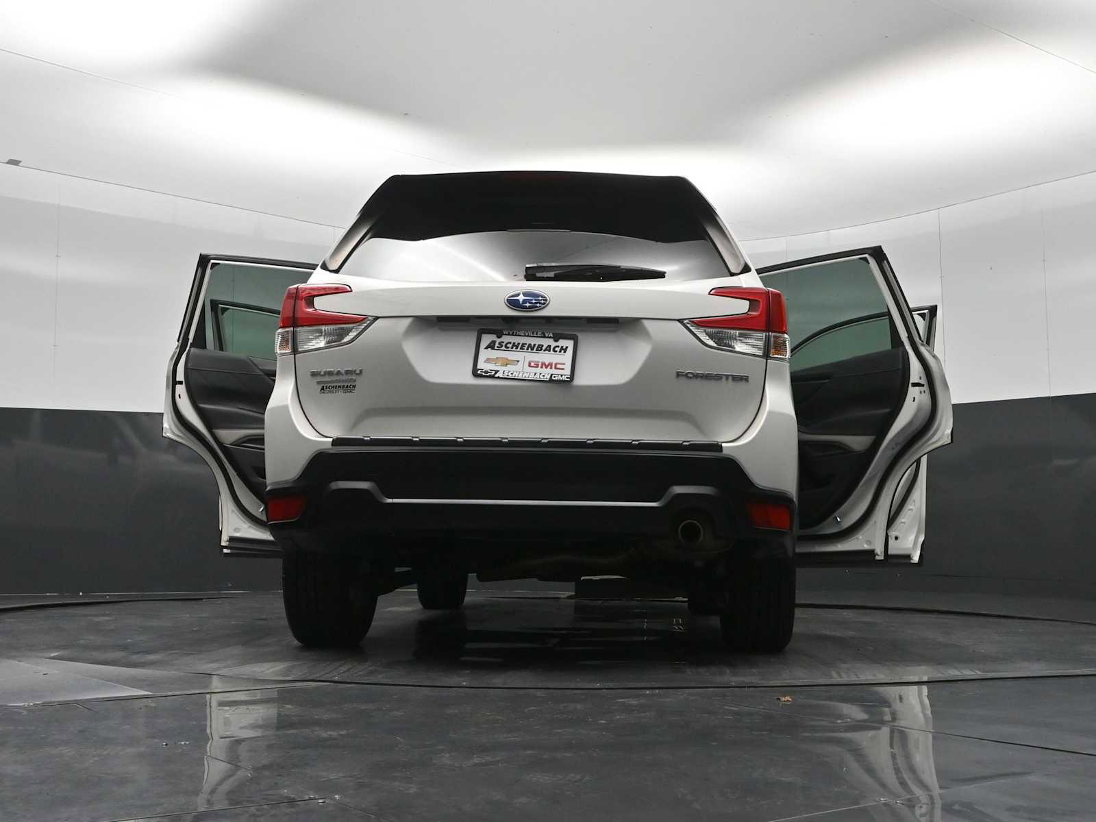 Used 2023 Subaru Forester Limited w/ Popular Package #2 AWD/4WD image 30