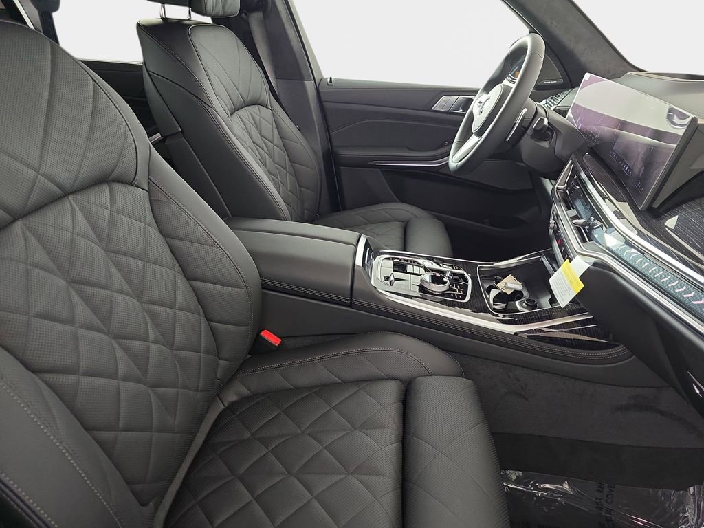 New 2026 BMW X7 xDrive40i w/ Executive Package image 9