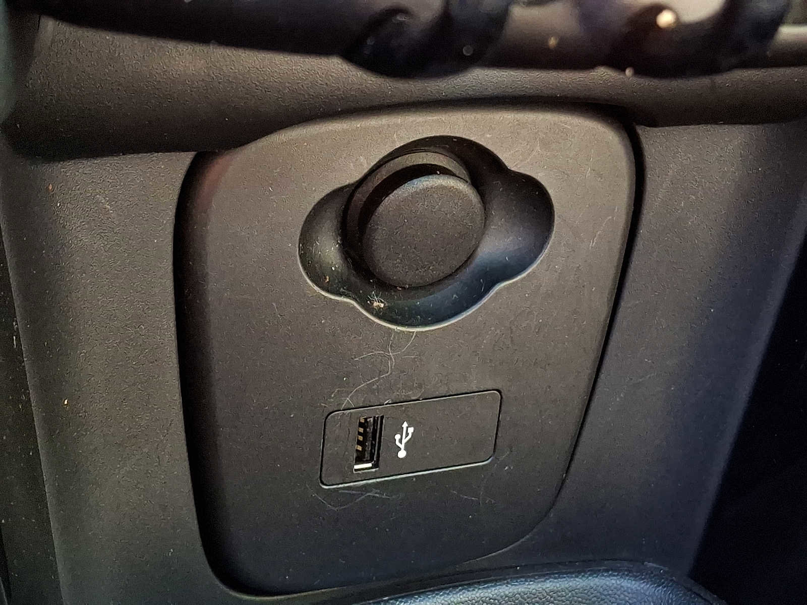 Used 2022 MINI Cooper 4-Door Hardtop FWD image 23