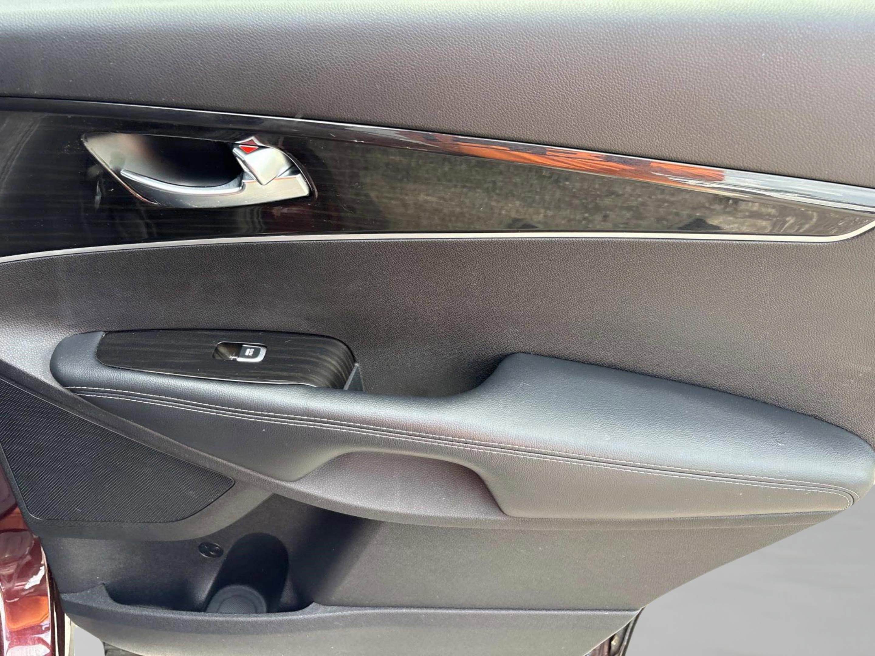 Used 2020 Kia Sorento LX w/ LX I4 Convenience Package image 16