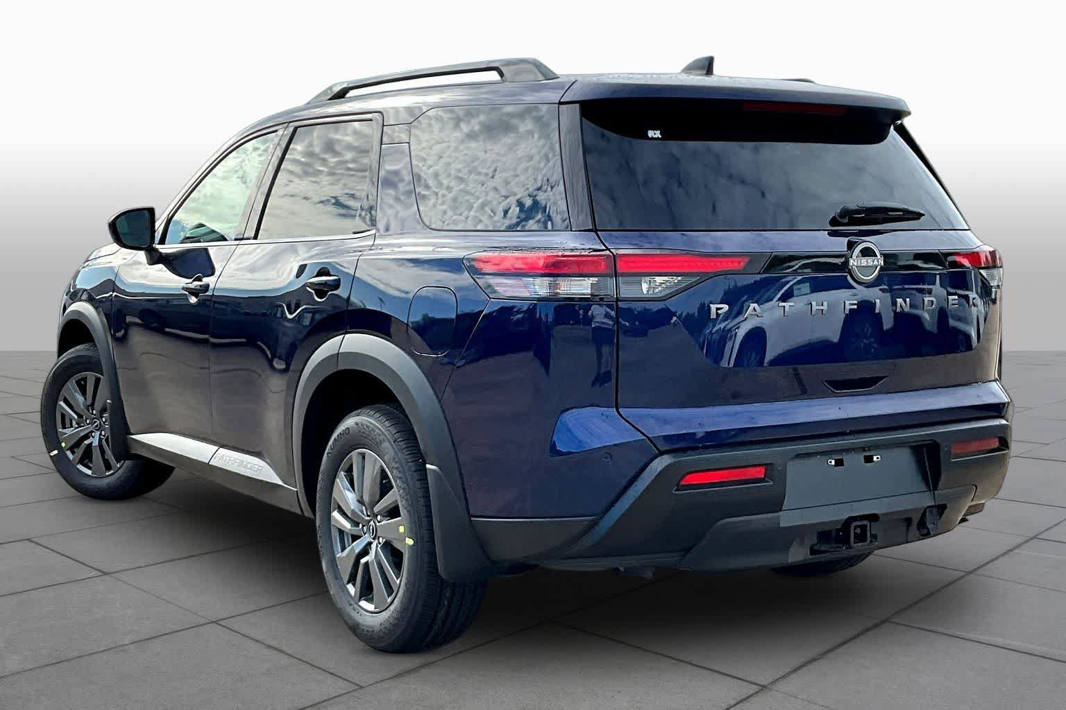 New 2026 Nissan Pathfinder SV w/ SV Premium Package FWD image 7
