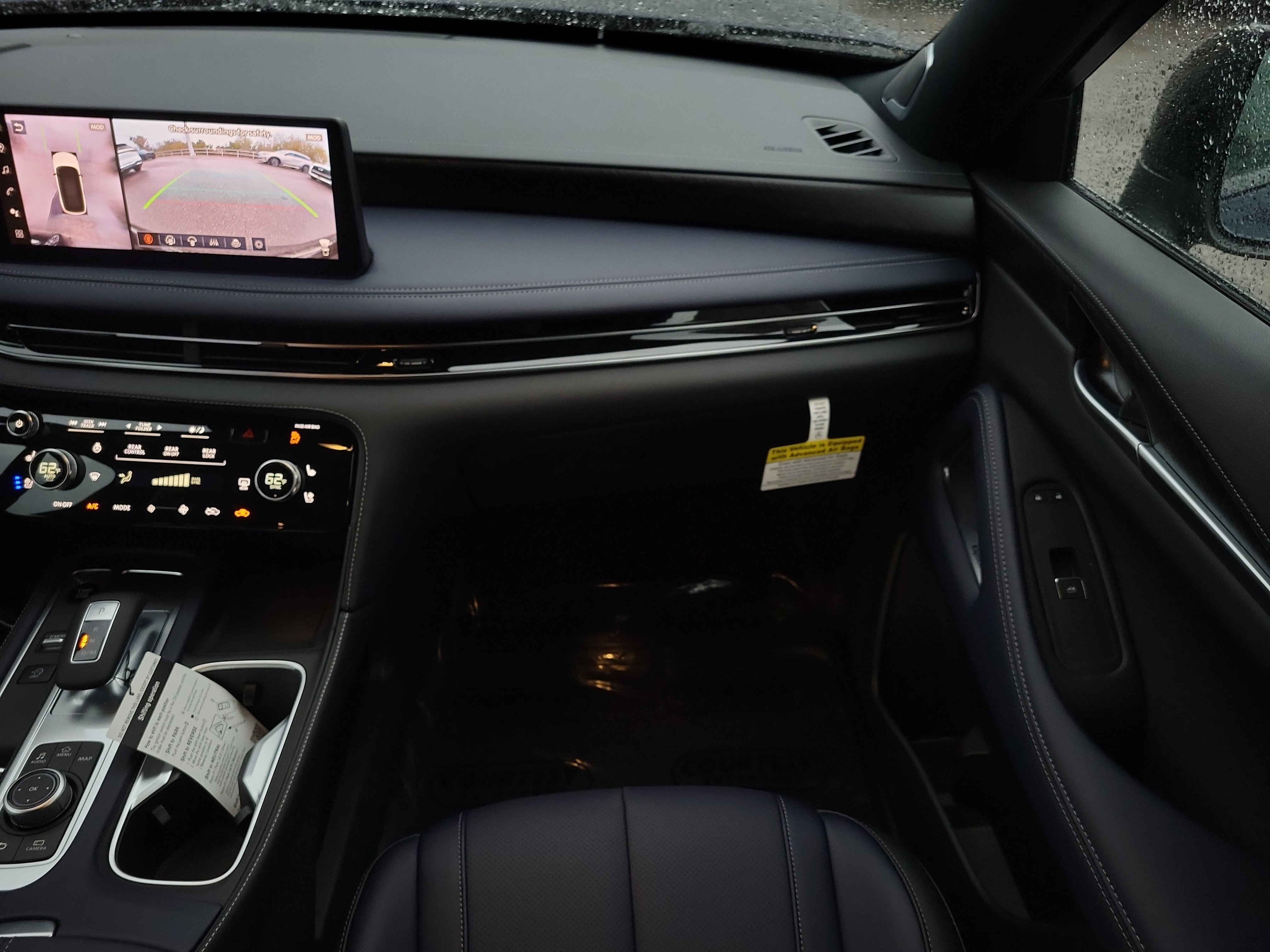 New 2026 INFINITI QX60 Sport w/ Dark Cargo Package image 10