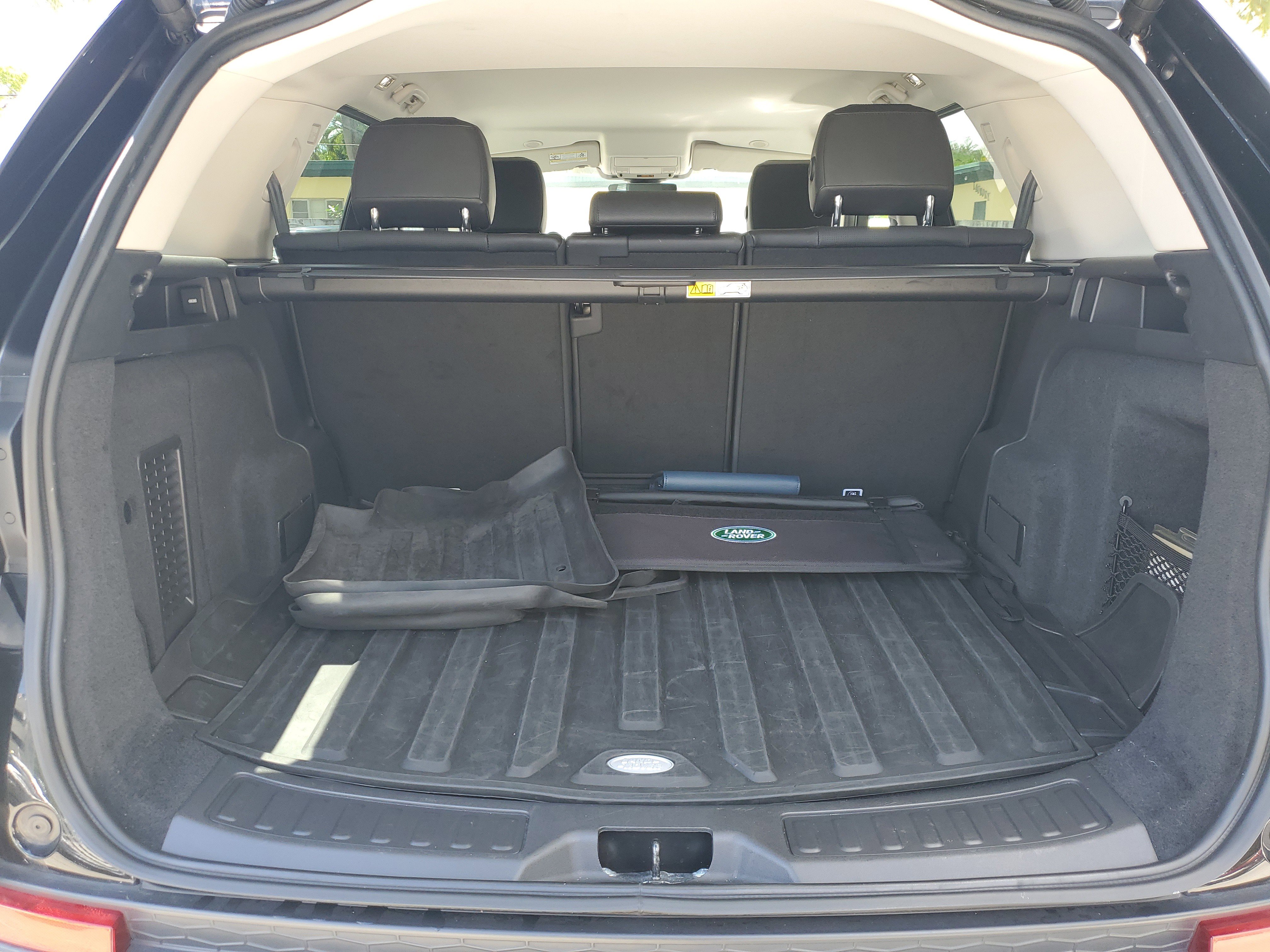 Used 2021 Land Rover Discovery Sport S image 14