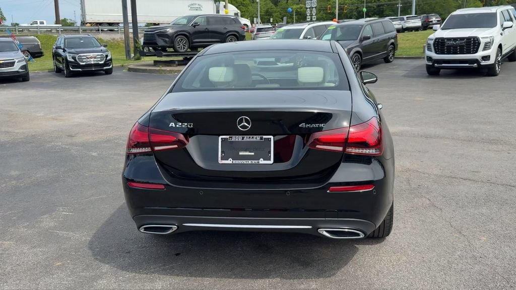 Used 2022 Mercedes-Benz A 220 4MATIC image 6
