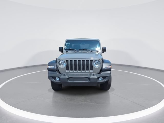 Used 2023 Jeep Wrangler Unlimited Sport w/ Sun And Sound Package AWD/4WD image 3