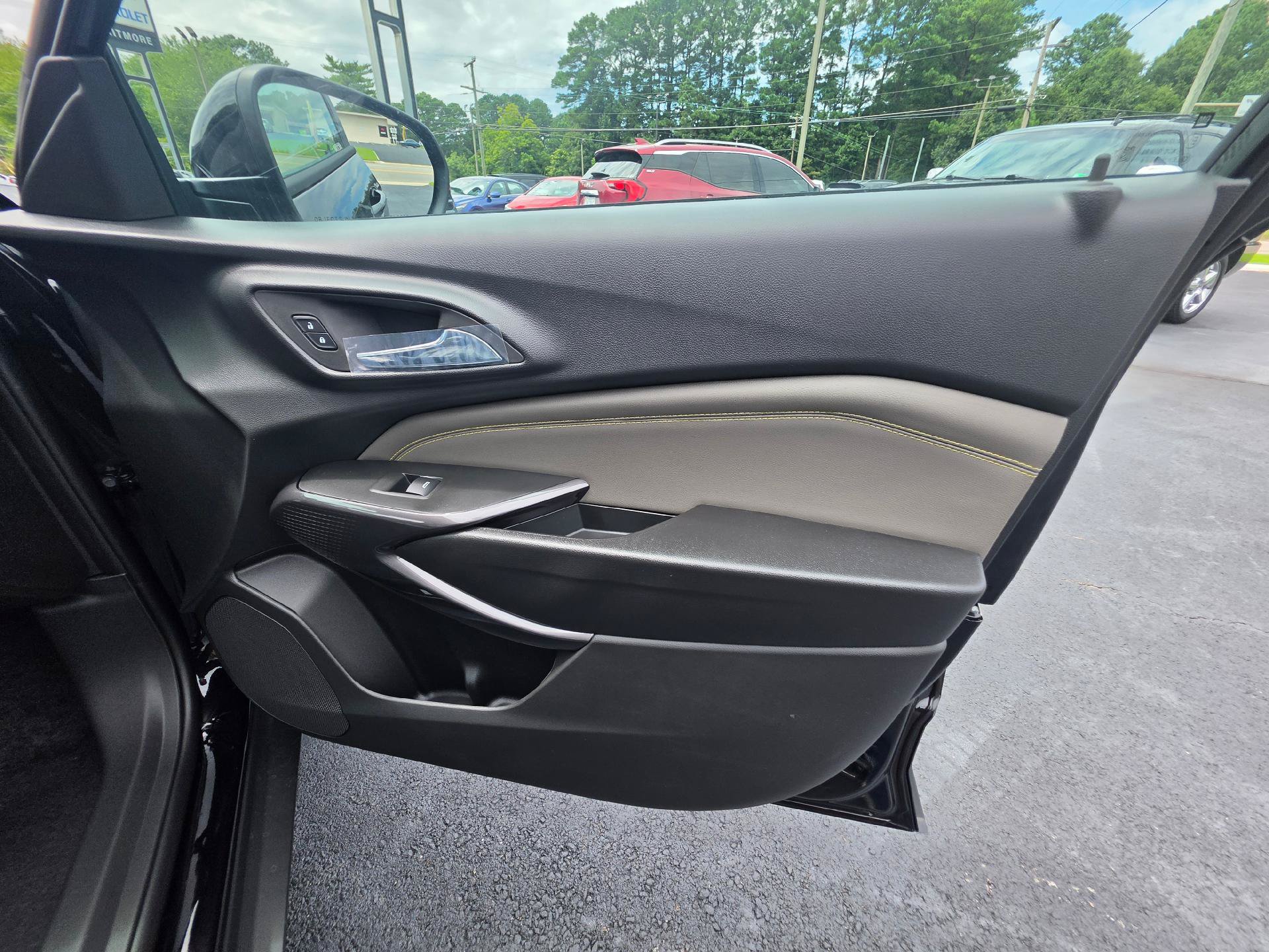 New 2026 Chevrolet Trax ACTIV w/ Driver Confidence Package FWD image 10