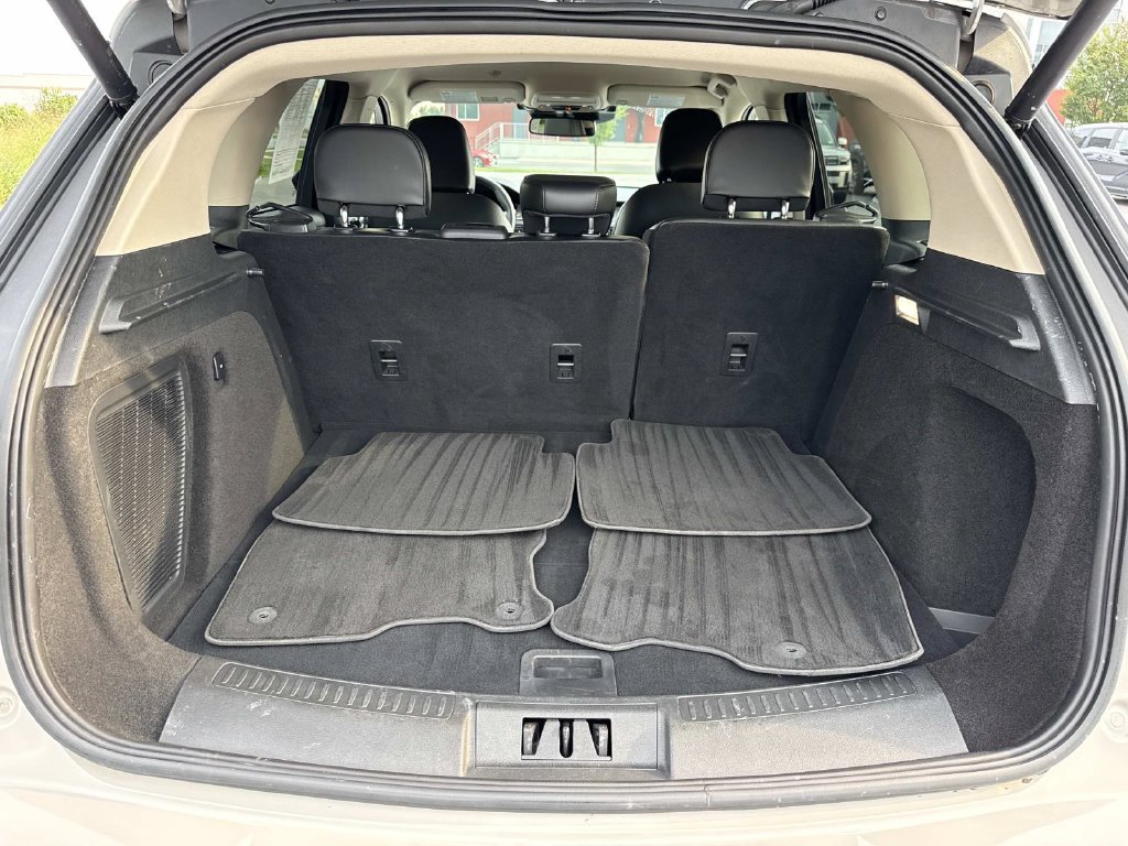 Used 2024 Lincoln Corsair AWD image 22