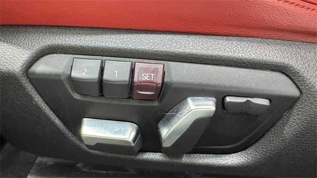 Used 2020 BMW M4 Coupe w/ Competition Package image 16