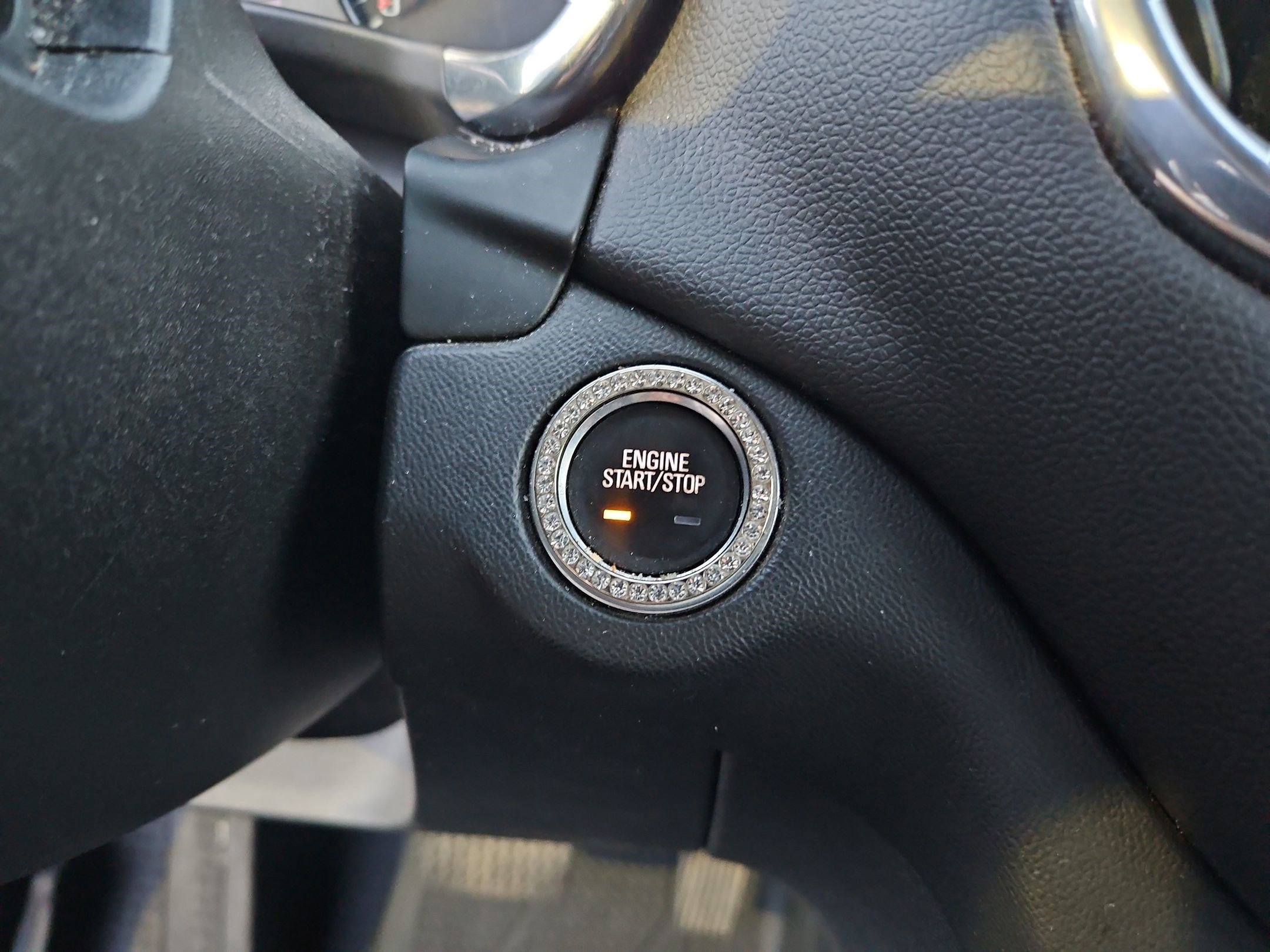 Used 2018 Chevrolet Equinox LT image 21