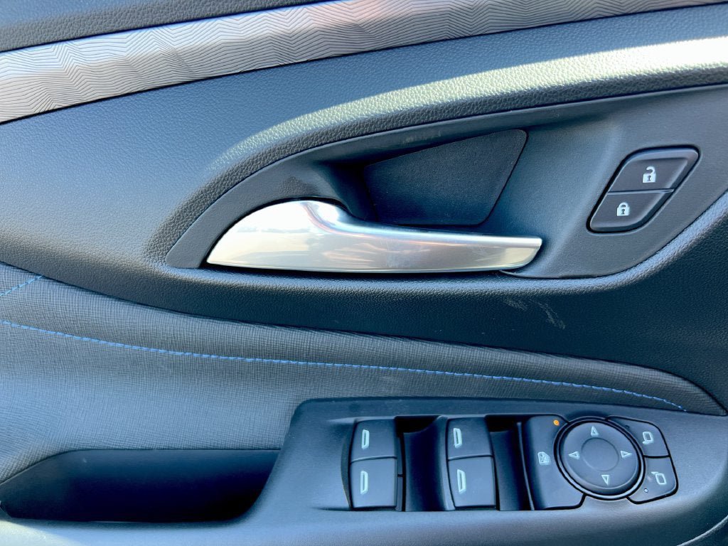 New 2026 Buick Envista Sport Touring w/ Convenience I Package FWD image 20