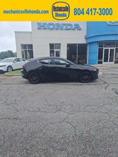Used 2024 MAZDA MAZDA3 s FWD image 1