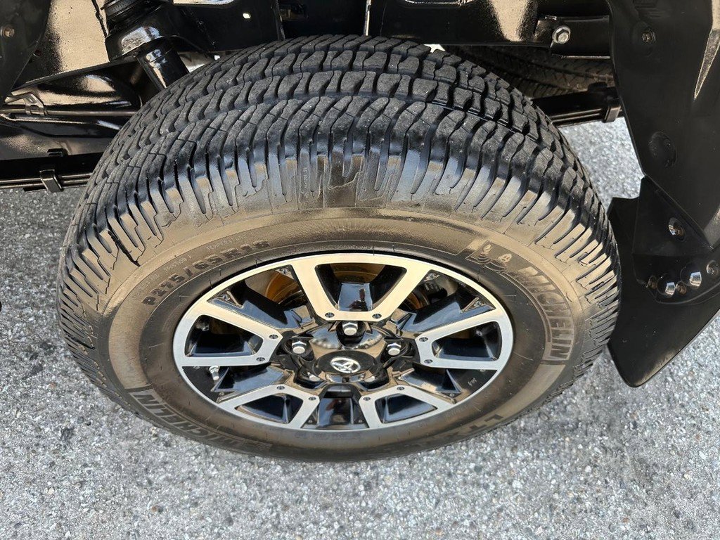 Used 2017 Toyota Tundra SR5 image 45