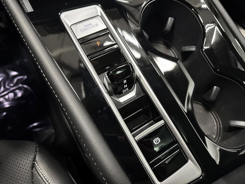 Used 2024 Volkswagen Atlas SE w/ Panoramic Sunroof Package image 22