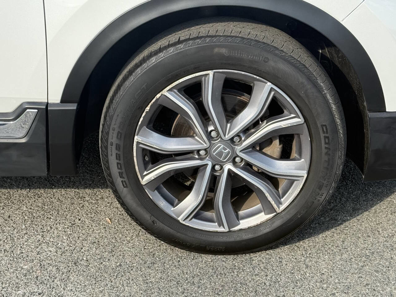 Used 2020 Honda CR-V Touring image 32