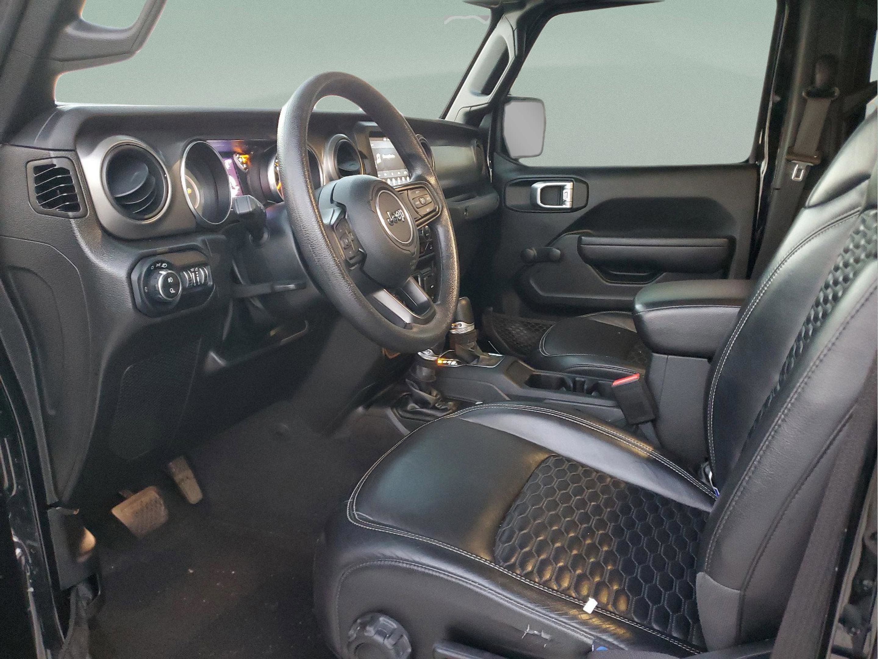 Certified 2022 Jeep Gladiator Sport image 16