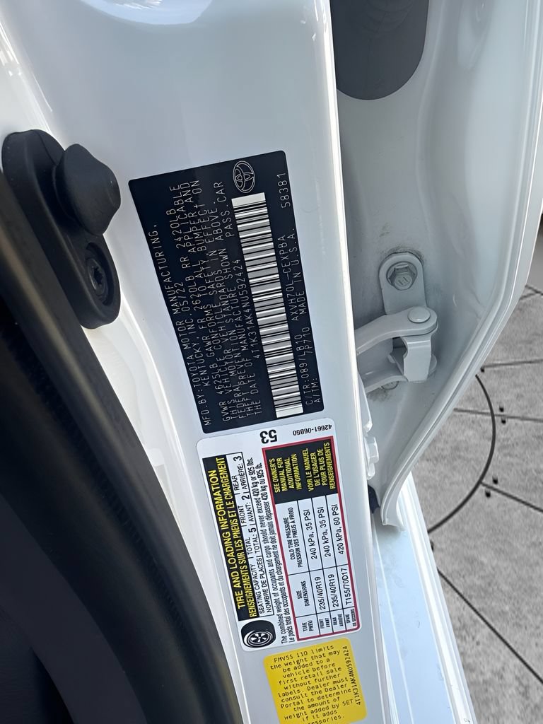Used 2022 Toyota Camry XSE FWD image 22