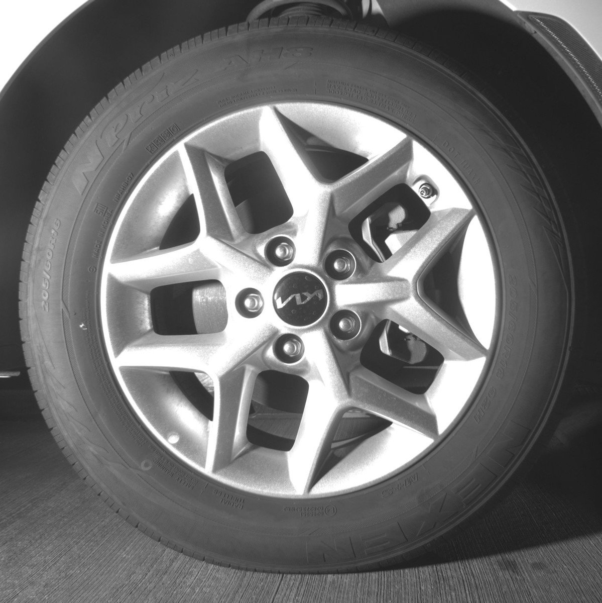 Used 2025 Kia Soul LX w/ LX Technology Package image 13