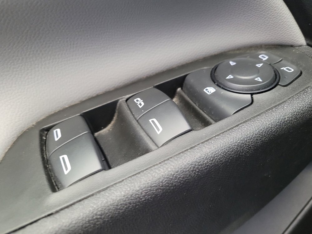 Used 2024 Chevrolet Equinox LT image 27