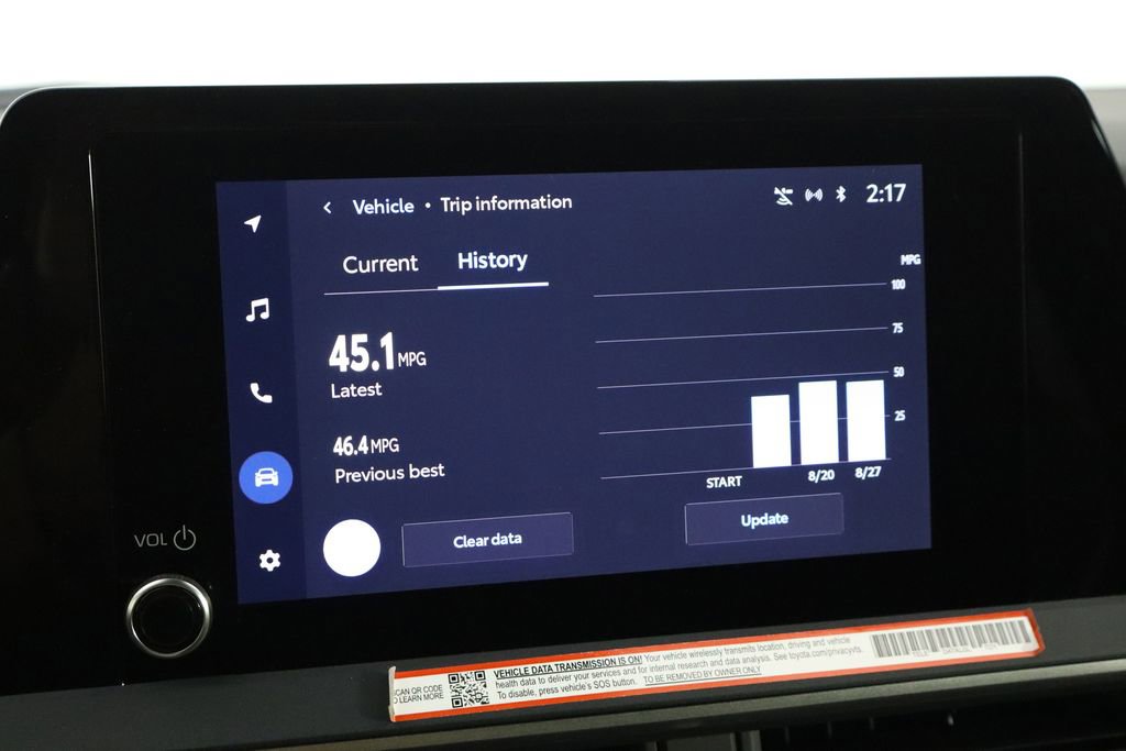 Used 2025 Toyota Prius XLE image 37