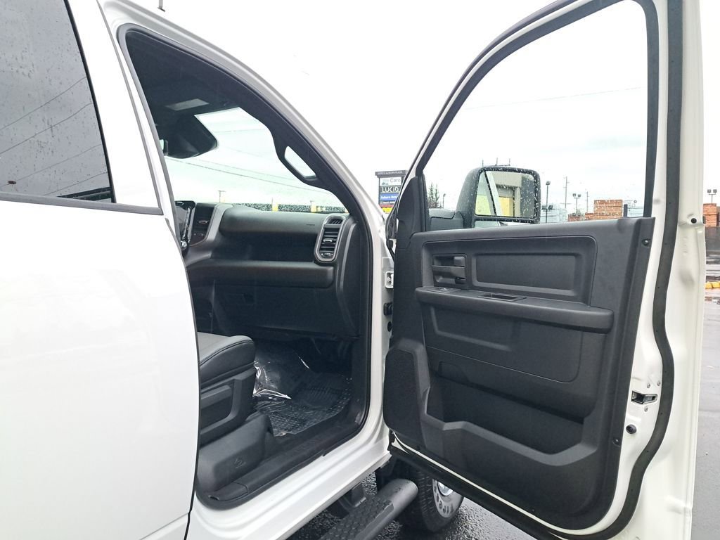 New 2026 RAM 2500 Tradesman image 17