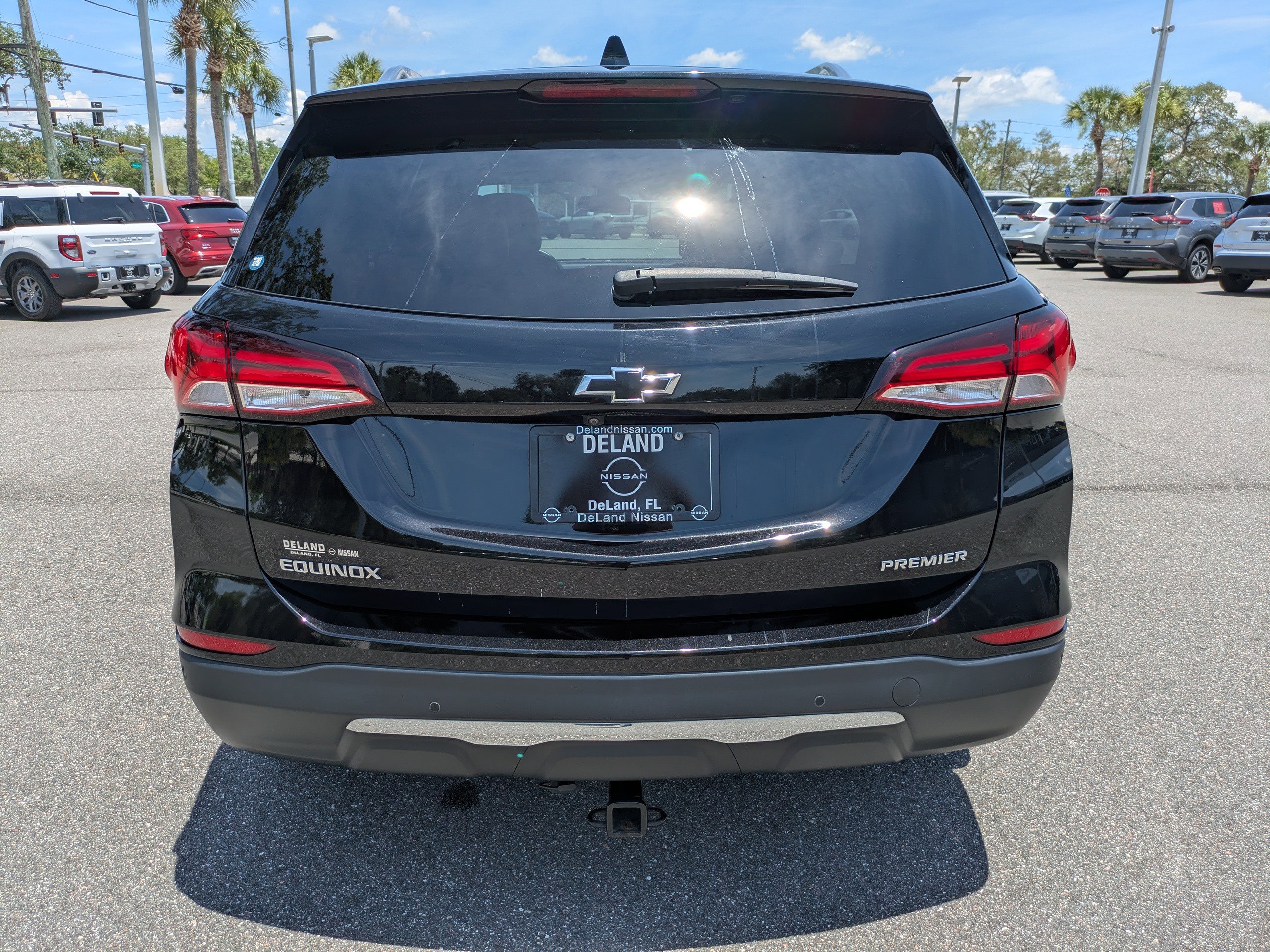 Used 2023 Chevrolet Equinox Premier FWD image 5