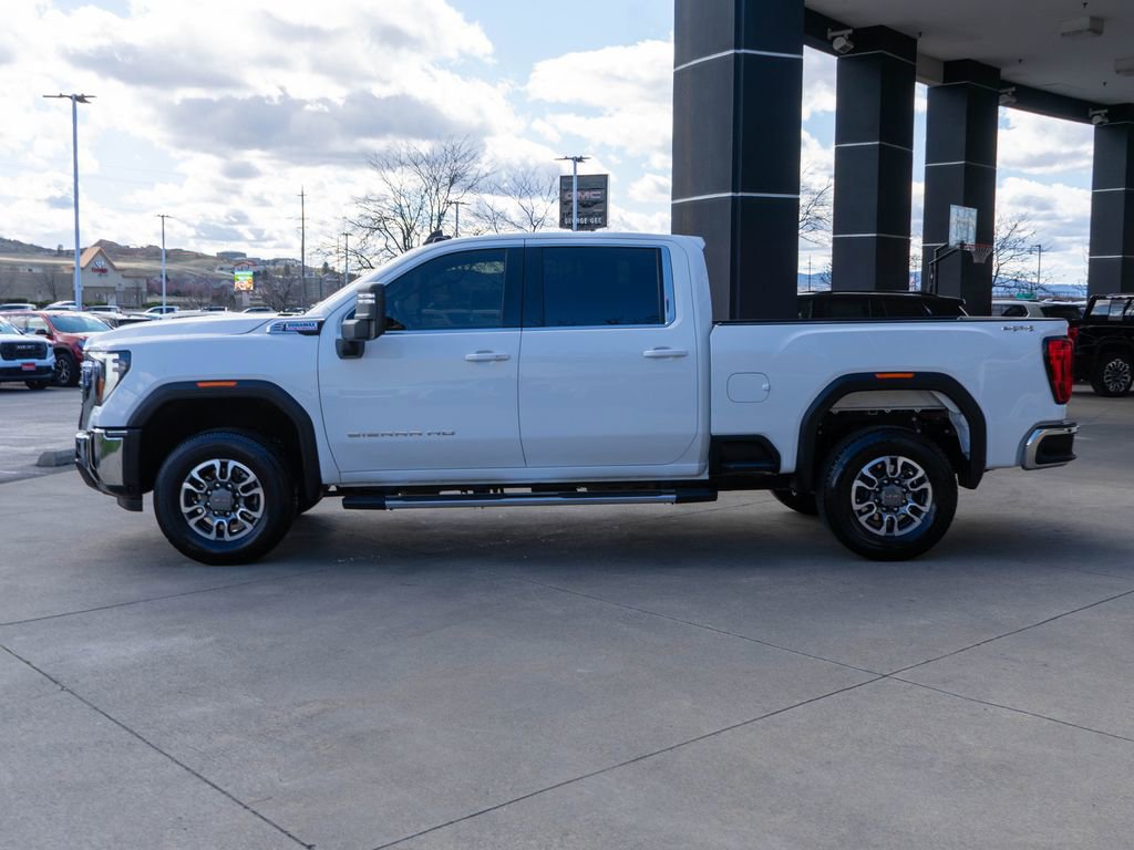 Used 2025 GMC Sierra 3500 SLE image 4