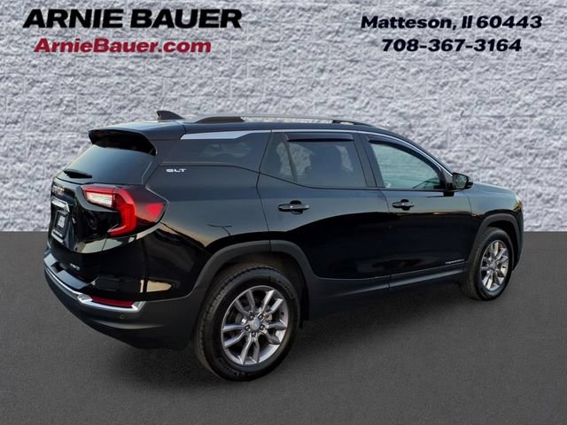 Used 2023 GMC Terrain SLT w/ Infotainment Package II AWD/4WD image 6
