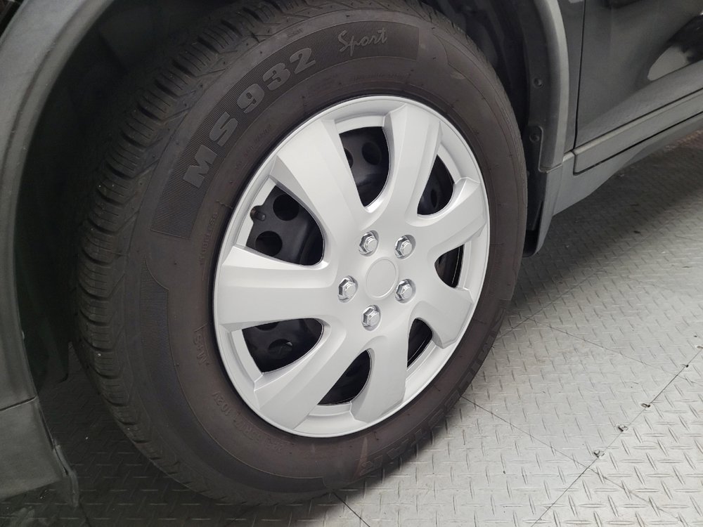 Used 2015 Nissan Rogue S FWD image 31