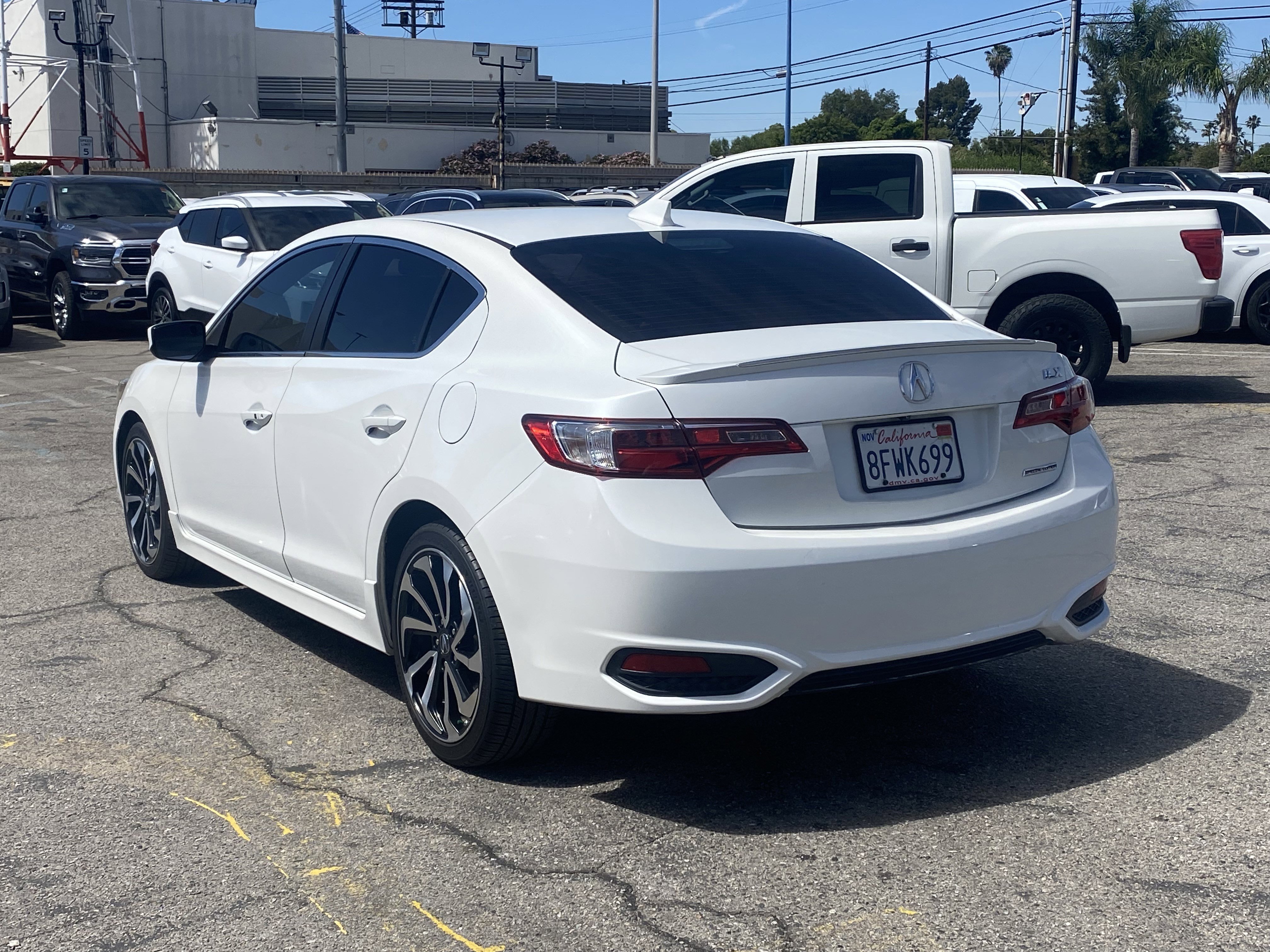 Used 2018 Acura ILX w/ Special Edition Package image 9