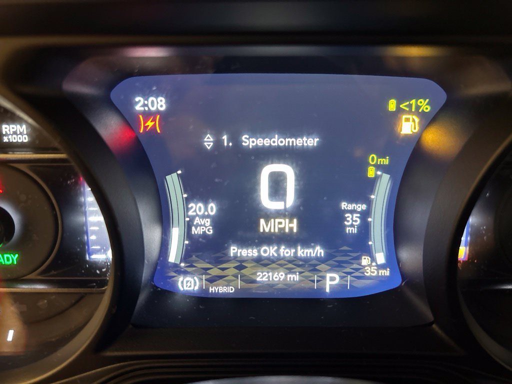 Used 2025 Jeep Wrangler Unlimited Sahara AWD/4WD image 19