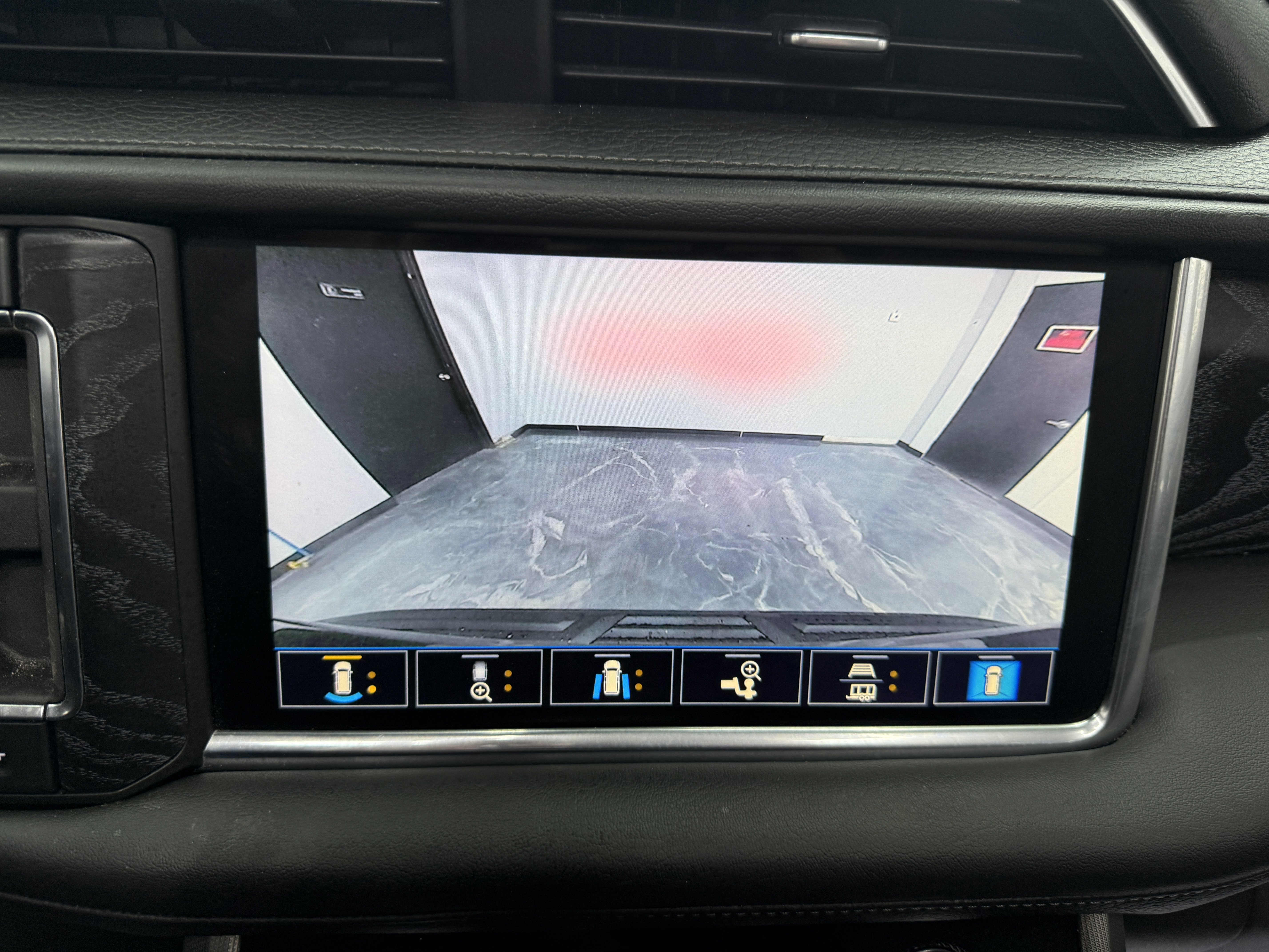 Used 2021 GMC Yukon Denali w/ Denali Ultimate Package image 19