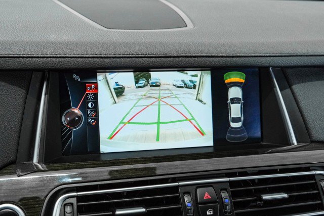 Used 2015 BMW 740Li xDrive AWD/4WD image 22