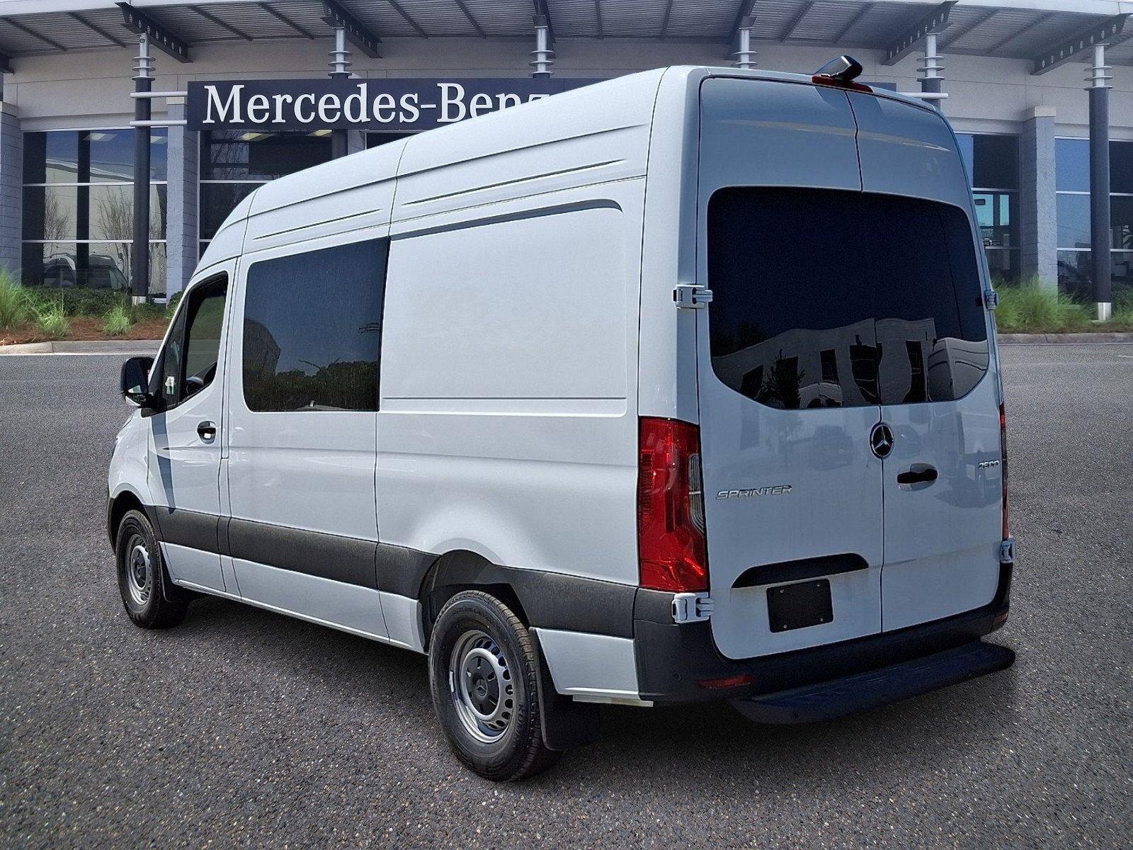 New 2026 Mercedes-Benz Sprinter 2500 image 4